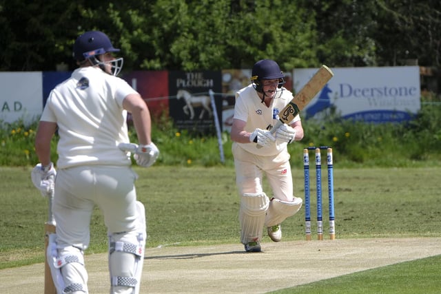 Chris Malthouse in batting action