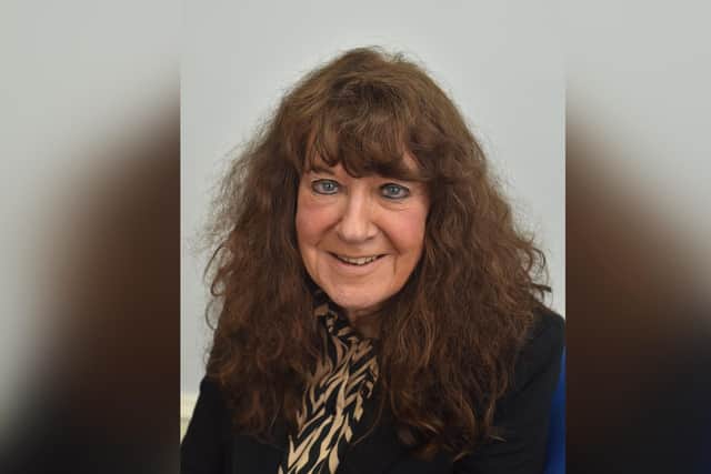 Janet Jefferson: "I would like to know the reason why we get more predominance of men than women".