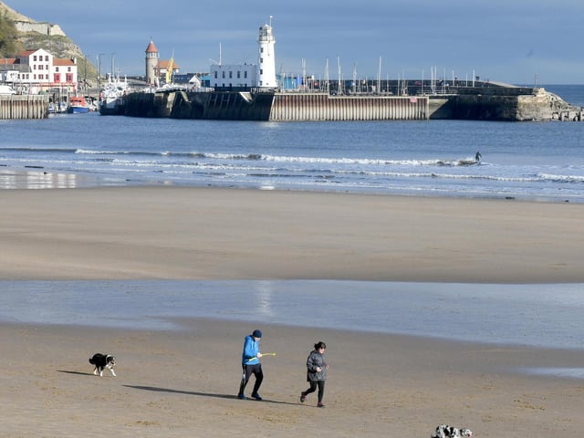 10 Scarborough Beach, North Yorkshire.