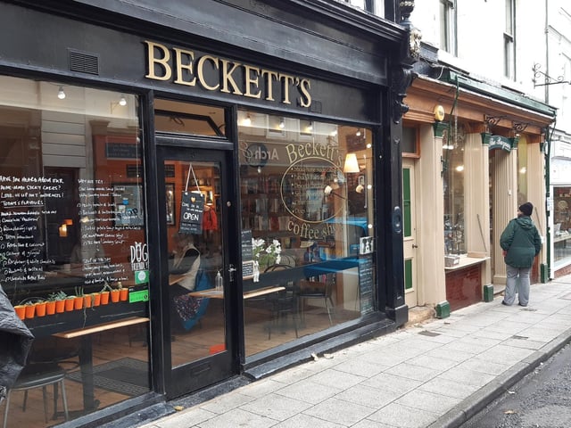 3 Beckett’s, Whitby, North Yorkshire.
4 Salami & Co, Otley, West Yorkshire.
5 Mocha, Richmond, North Yorkshire.
6 The Endeavour Pub, Whitby, North Yorkshire.
7 Zetland Cafe, Redcar, North Yorkshire.
8 The Beach Hut, Bridlington, East Riding of
Yorkshire.
9 The Cocoa Tree, Helmsley, North Yorkshire.
10 Café Society, Bridlington, East Riding of Yorkshire.