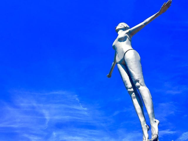 Diving Belle at the Lighthouse.