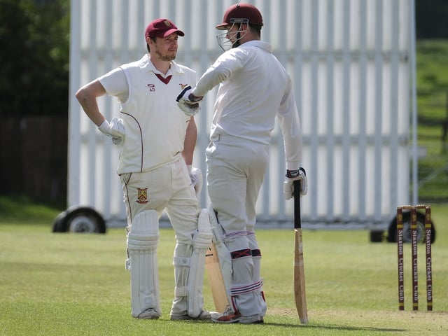 Staxton batsmen discuss tactics