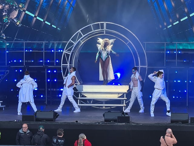 Asia O'Hara during the opening number