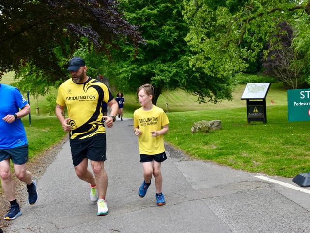 Bridlington Road Runners in action at Sewerby Parkrun