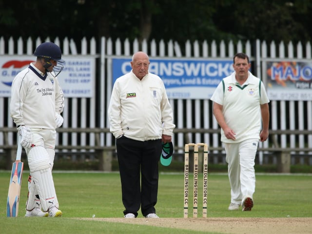 Bridlington 2nds prepare to bowl