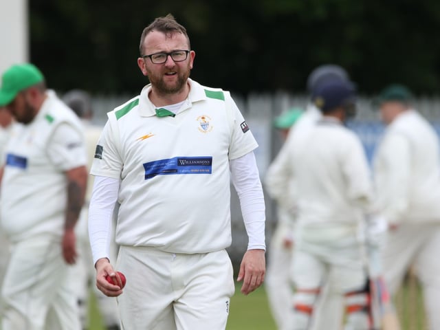 A Bridlington 2nds bowler returns to his mark