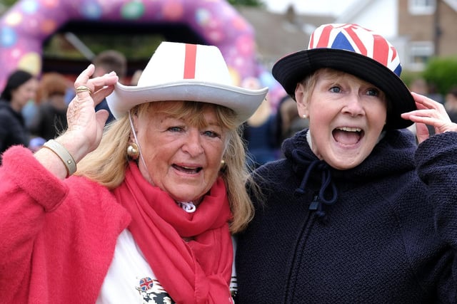 Ann Golder and Lynda Nesley enjoying Cayton's Jubilee Fun Day.