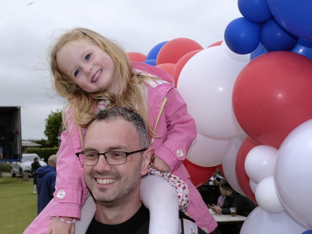 Smiles all round as people enjoy the day in Cayton.