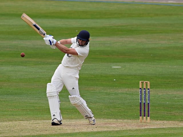 Youngster Hayden Williamson adds some late runs for Scarborough CC 2nds