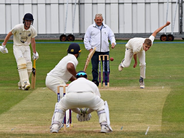 Action from Scarborough CC 2nds v South Holderness CC