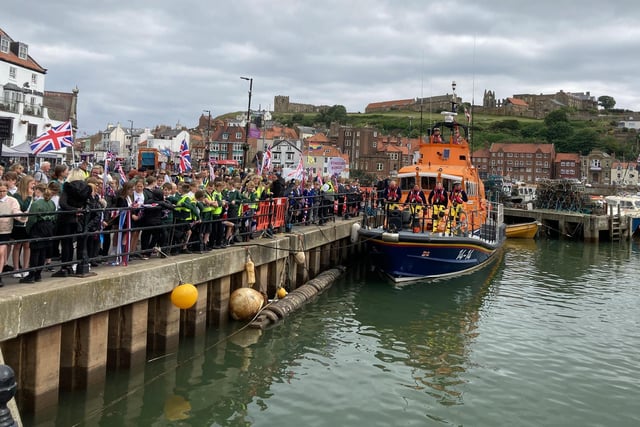 Whitby RNLI and children from Stakesby Primary Academy and Airy Hill School.
picture: Graham Templeton.