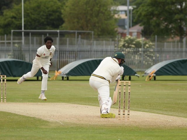 Bridlington CC defend against Folkton & Flixton CC