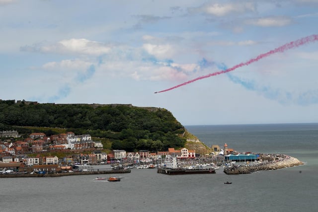 The Red Arrows criss coss over South Bay