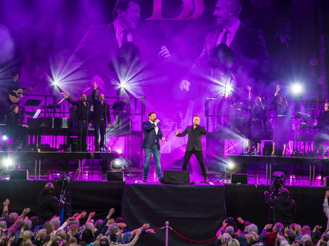 The crowd enjoyed a magical evening of performances