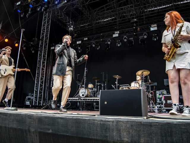 Support act Deco put on a great performance.
picture: Cuffe & Taylor