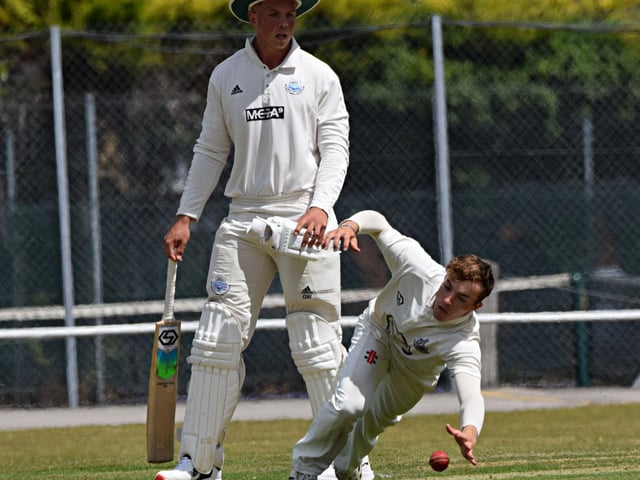 Scarborough CC's Breidyn Schaper fields off his own bowling