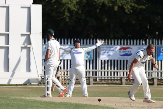 Bridlington CC keeper Sam Wragg appeals v Malton & Old Malton CC