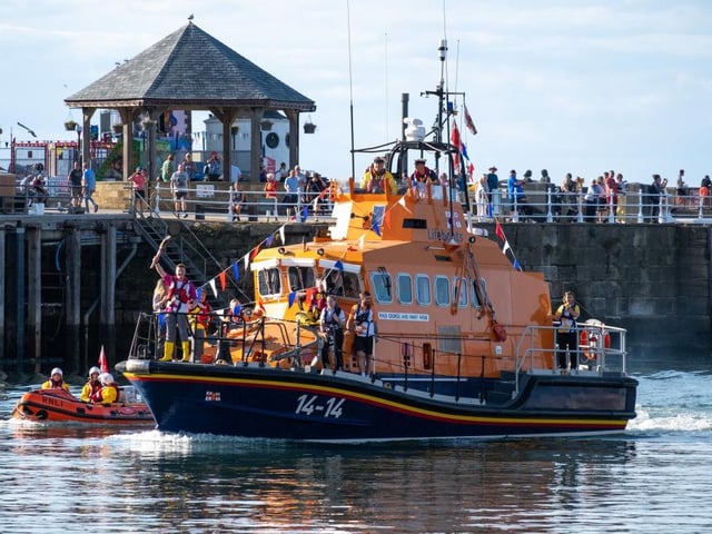 The RNLI deliver the baton to Whitby.