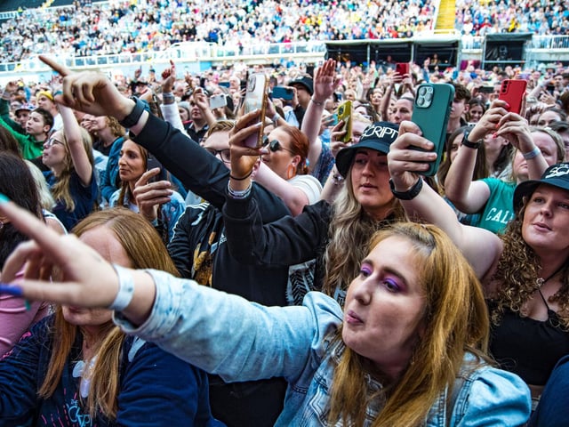 The crowd moved in unison during the performance