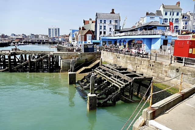 This excellent photograph of visitors enjoying Bridlington harbour was taken by Aled Jones.