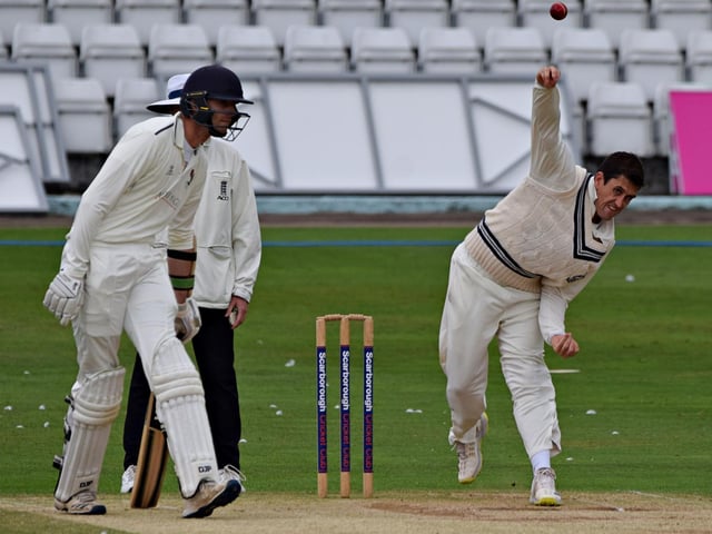 Pat Roberts bowled a tidy spell for the hosts