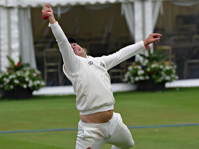 Scarborough's Ben Elvidge is so close to an outstanding catch