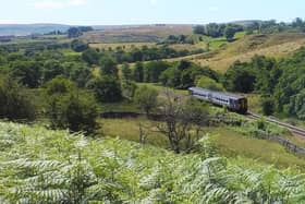 Esk Valley train leaving Castleton.