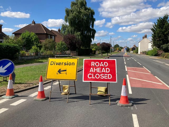 Diversion signs in place.