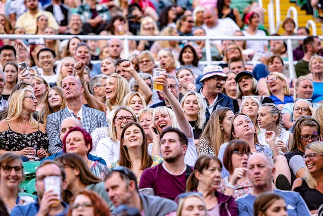 The crowd enjoying the show (photos courtesy of Paul Dixon/Cuffe & Taylor).