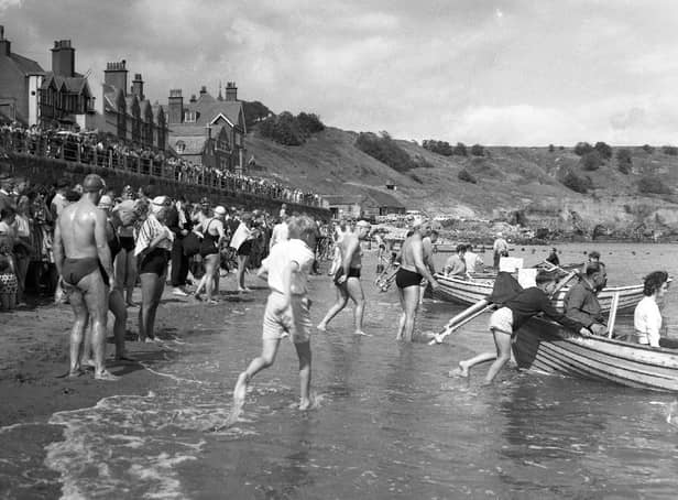 Whitby swim in the 1960s - Pic: John Tindale of the Sandsend