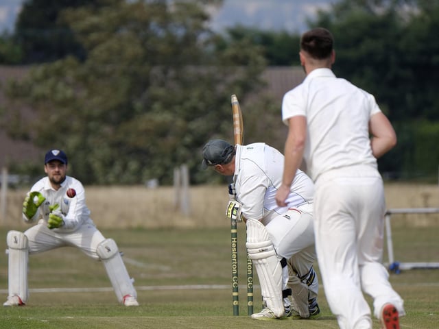 Heslerton v Staithes
