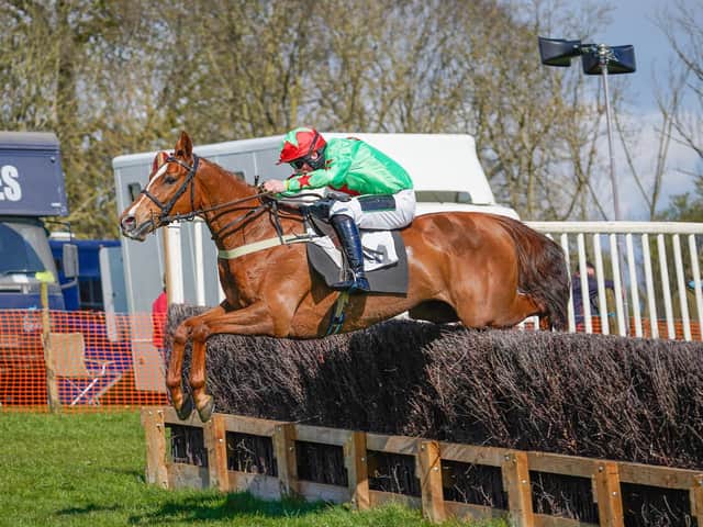 Jack Andrews steers Manicman to victory
Photos by Milburn Photography