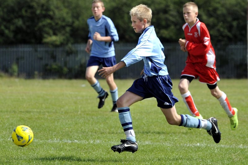 Recognise anyone? Tweet us via @SN_Sport
