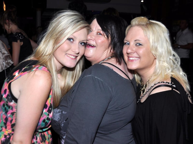 Jess, Natalie and Sandra in 2010.