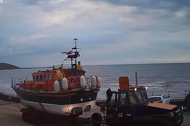 Filey's all-weather lifeboat returning after the search. Photo by Filey RNLI.