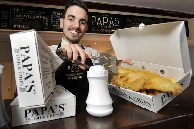 Dino Papa's chip shops have waded into the Colin vs Cuthbert row...
