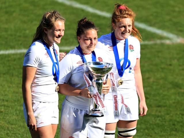 Scarborough's Zoe Aldcroft, Amy Cokayne and Harriet Millar-Mills of England pose with the Six Nations Trophy 

(Photo by David Rogers/Getty Images)