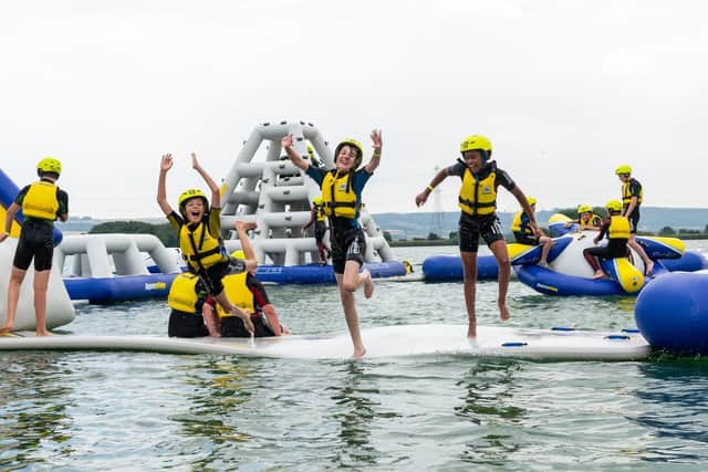 A splashing time at Wykeham Lakes !