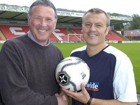 Eric Winstanley and Boro boss Neil Redfearn meet up in October 2005.