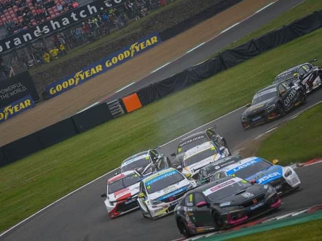 Senna Procto leading the pack through Graham Hill bend and onto the Cooper Straight of Brands Hatch
Photo by Gavin Proc Photography