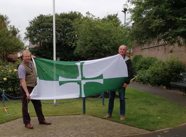 Andrew Jenkins, left, and James Hodgson with the Kirkcudbright flag.
