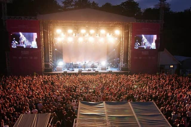 Scarborough Open Air Theatre. (Cuffe and Taylor)