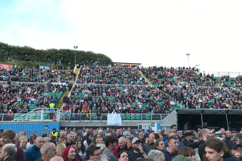 A packed Open Air Theatre. The banner reads "Kelly I Wanna Get Lost With You. I Won't Tell The Wife".