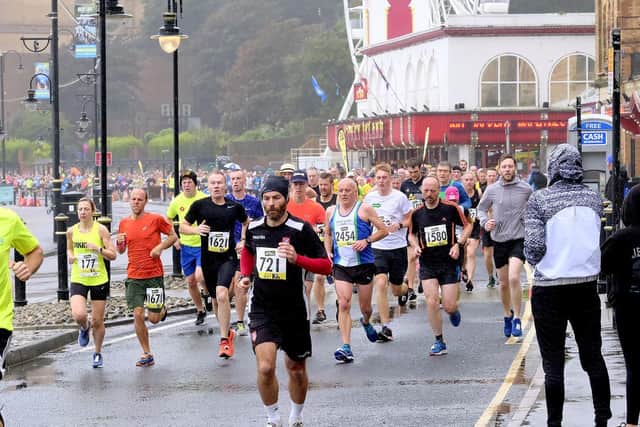 The early stages of the 2019 Yorkshire Coast 10k