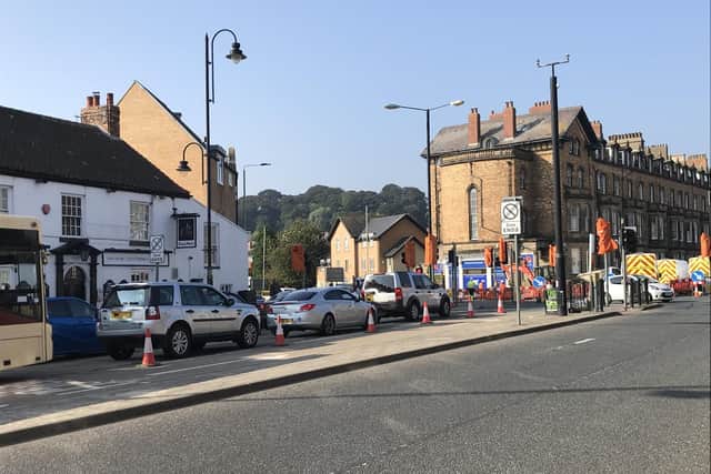 The attempted robbery took place at the junction of Seamer Road and Falsgrave Road, close to the Shell garage and traffic lights.