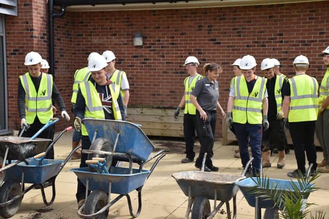 Apprentices at the Scarborough Construction Skills Village have been given a donation of 15,000 bricks