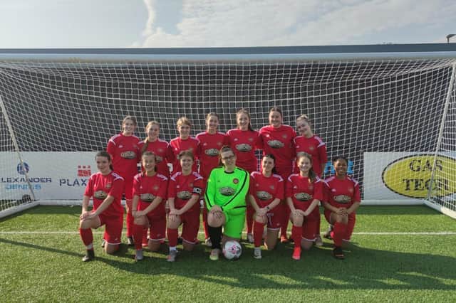 Scarborough Ladies Under-18s were edged out 3-2 at the weekend in the City of Yorks Girls Football League.