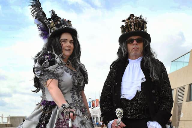The festival comes to a climax with a Steam Punk Parade beginning at 2.50pm from Ye Old Star Inn and promenading along the High Street.