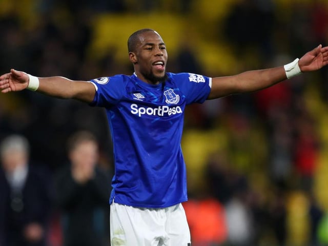 Everton are set to turn Djibril Sidibes loan from Monaco into a permanent 12m deal after being given the green light by boss Carlo Ancelotti. (Football Insider)
