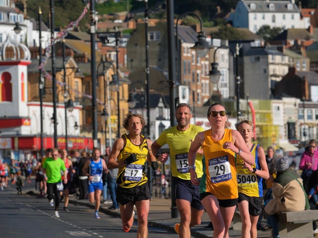 Bridlington Road Runners' James Wilson (no 17) was the fifth member of his club across the line at the Scarborough 10k. Photo by Richard Ponter